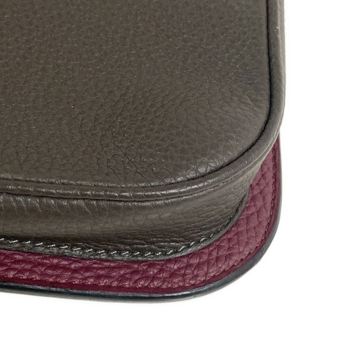 MOYNAT(モワナ) セカンドバッグ美品 - ダークブラウン×ボルドー クラッチバッグ レザー