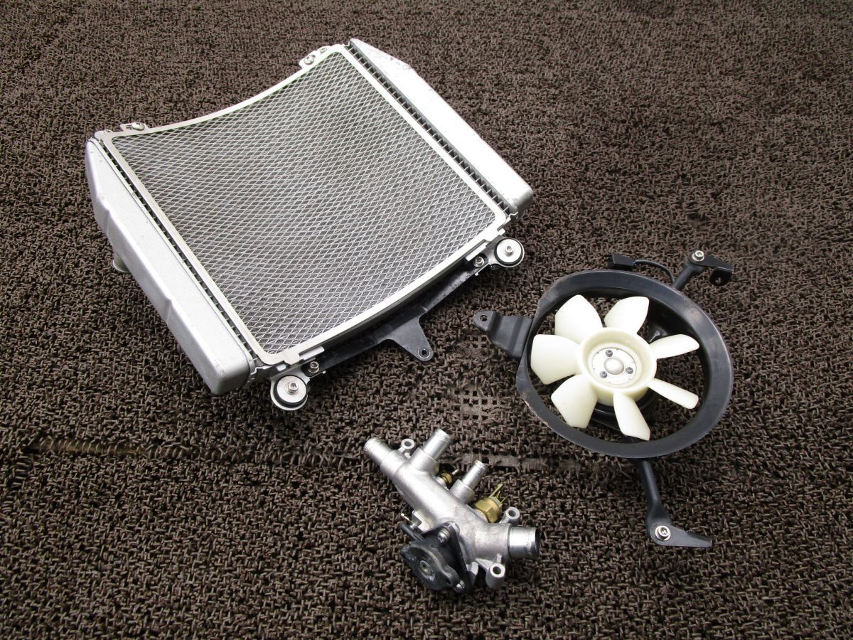 V-MAX ラウンド ラジエター サーモスタット □B9624！ファン 2WE ヤマハ 【 2WE 】 Vmax キャブ車 逆車