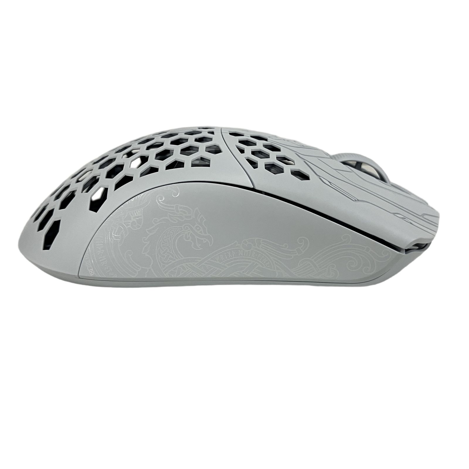 Finalmouse UltralightX Frostlord-s 中古美品 - メルカリ