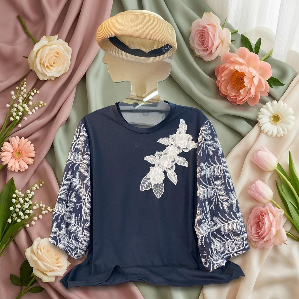 日本製！レディースファッション　ミセス　綿１００％　　六分袖（袖・胸、豪華レース）Ｔシャツブラウス、丸首（クルーネック）トップス、プルオーバー、カットソー、４０代５０代６０代（税込み17,380円）15,800円の商品。