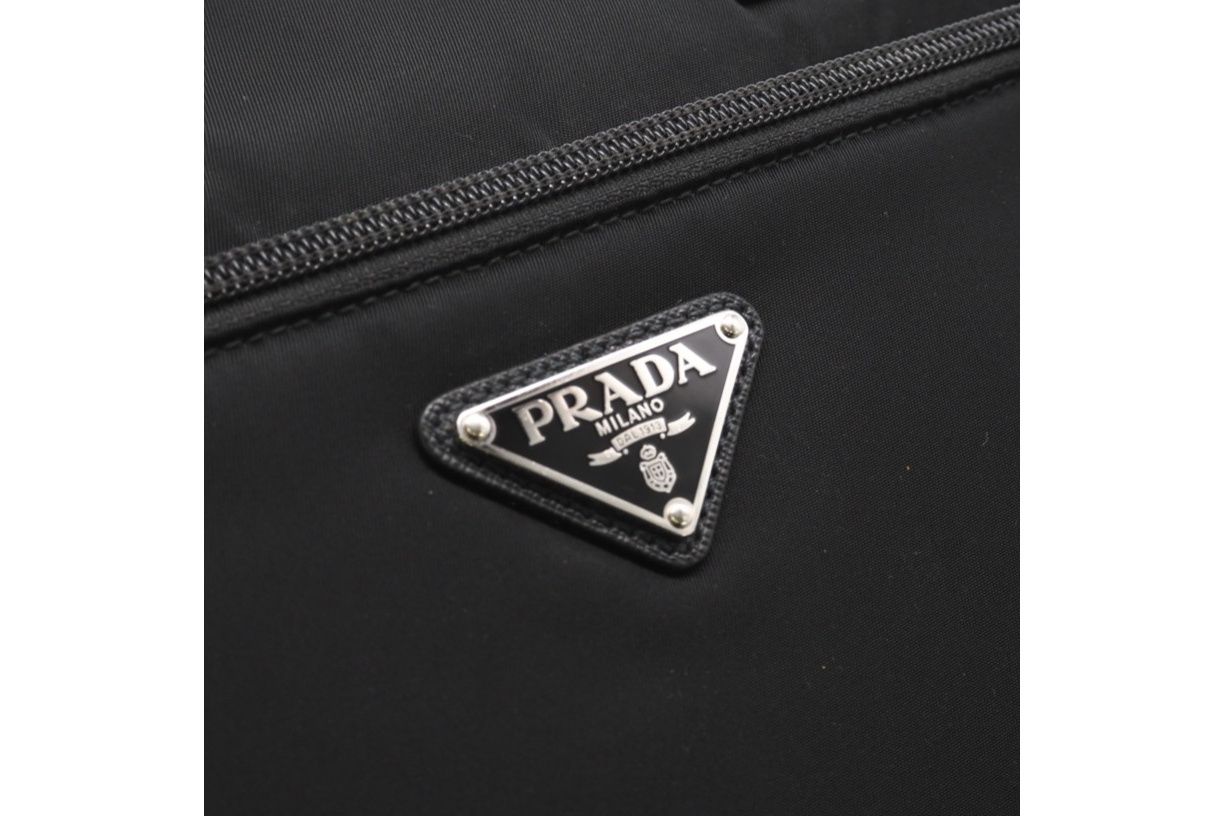 ☆3日以内返品可☆ 美品 PRADA プラダ サフィアーノ キャリーオン