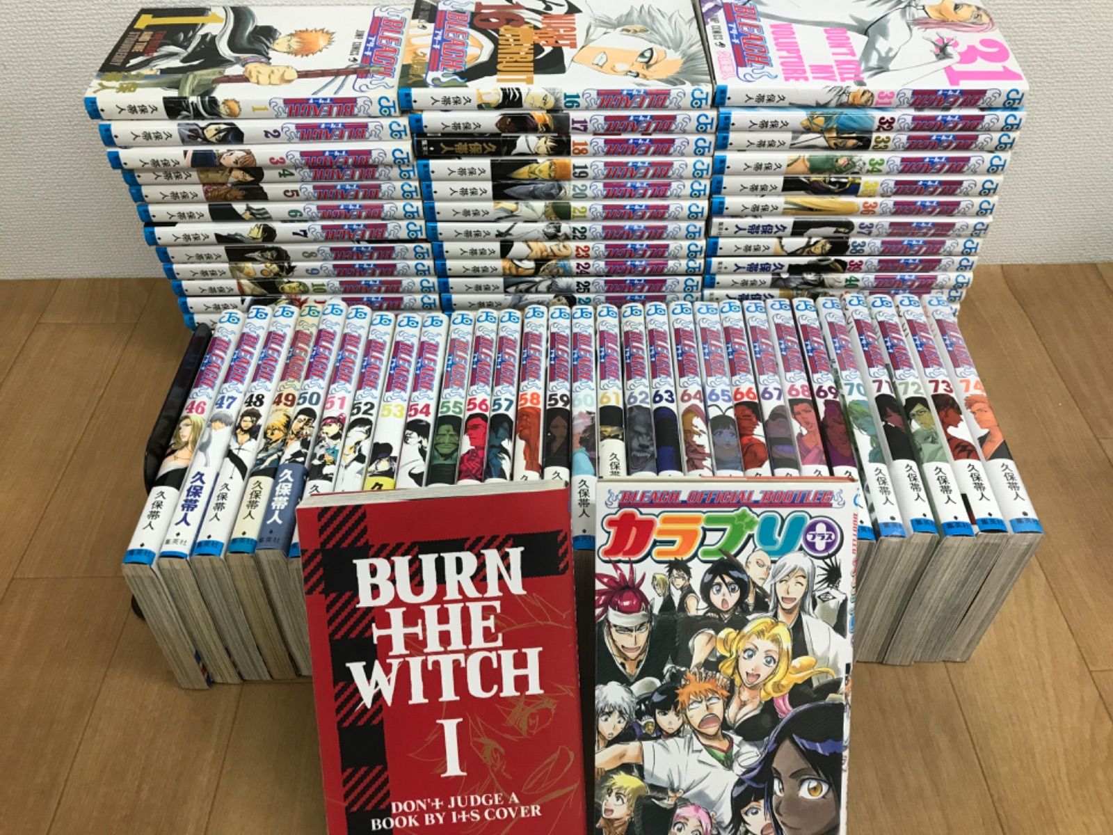 ★①【未開封あり】BLEACH ブリーチ 1～74巻＋関連本2冊　コミック全巻セット　久保帯人　《BT17C》 8,140円