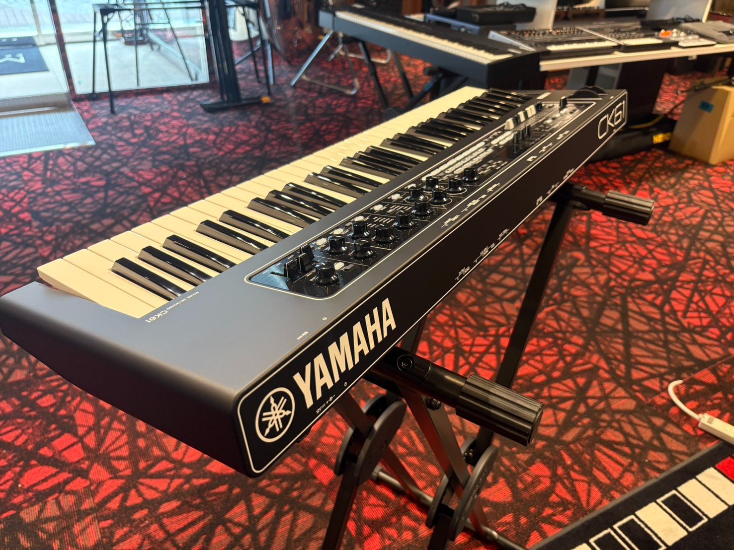 YAMAHA ヤマハ CK61（アウトレット品） ステージキーボード