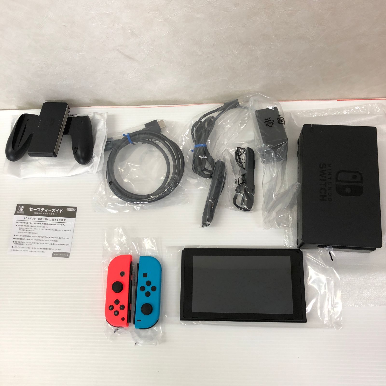 Nintendo Switch Joy-Con(L) ネオンブルー/(R) ネオンレッド 中古品