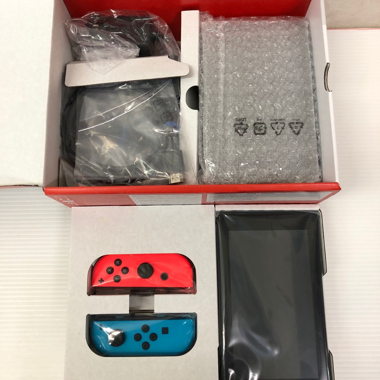 Nintendo Switch Joy-Con(L) ネオンブルー/(R) ネオンレッド 中古品
