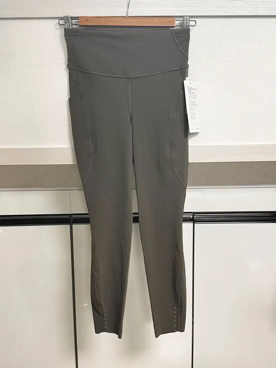 新品) lululemon RESONANCE pt.1 The Past Ver. 24