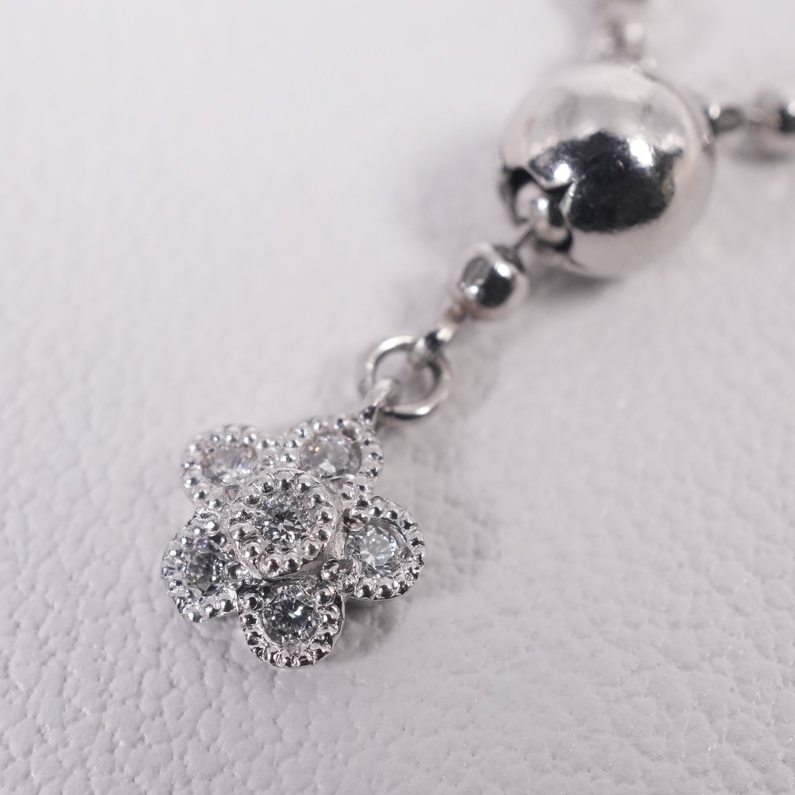 美品 アベリ チェーン リング フラワー ダイヤ 0.38ct /26-1199