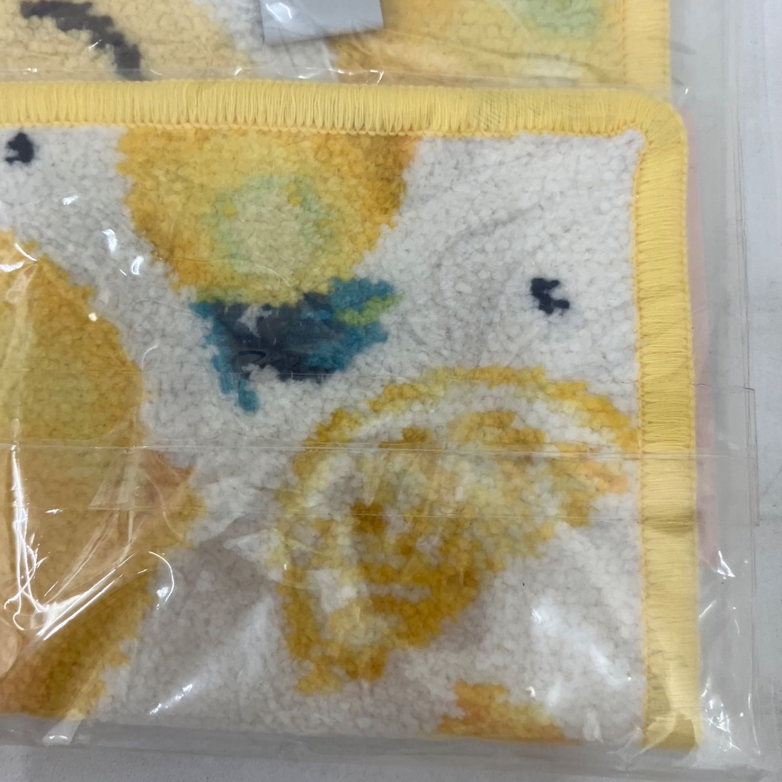 4222 【美品】 FEILER フェイラー シール付き ちいかわ うさぎ レモン