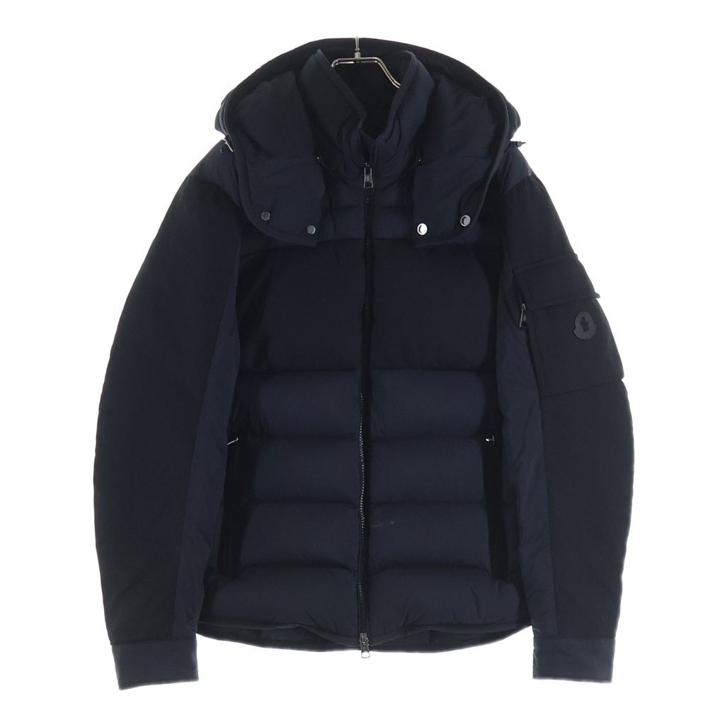 MONCLER (モンクレール) 24AW BARBUSTEL GIUBBOTTO レザーロゴワッペン ダウンジャケット ブラック J20911A00103 596K7