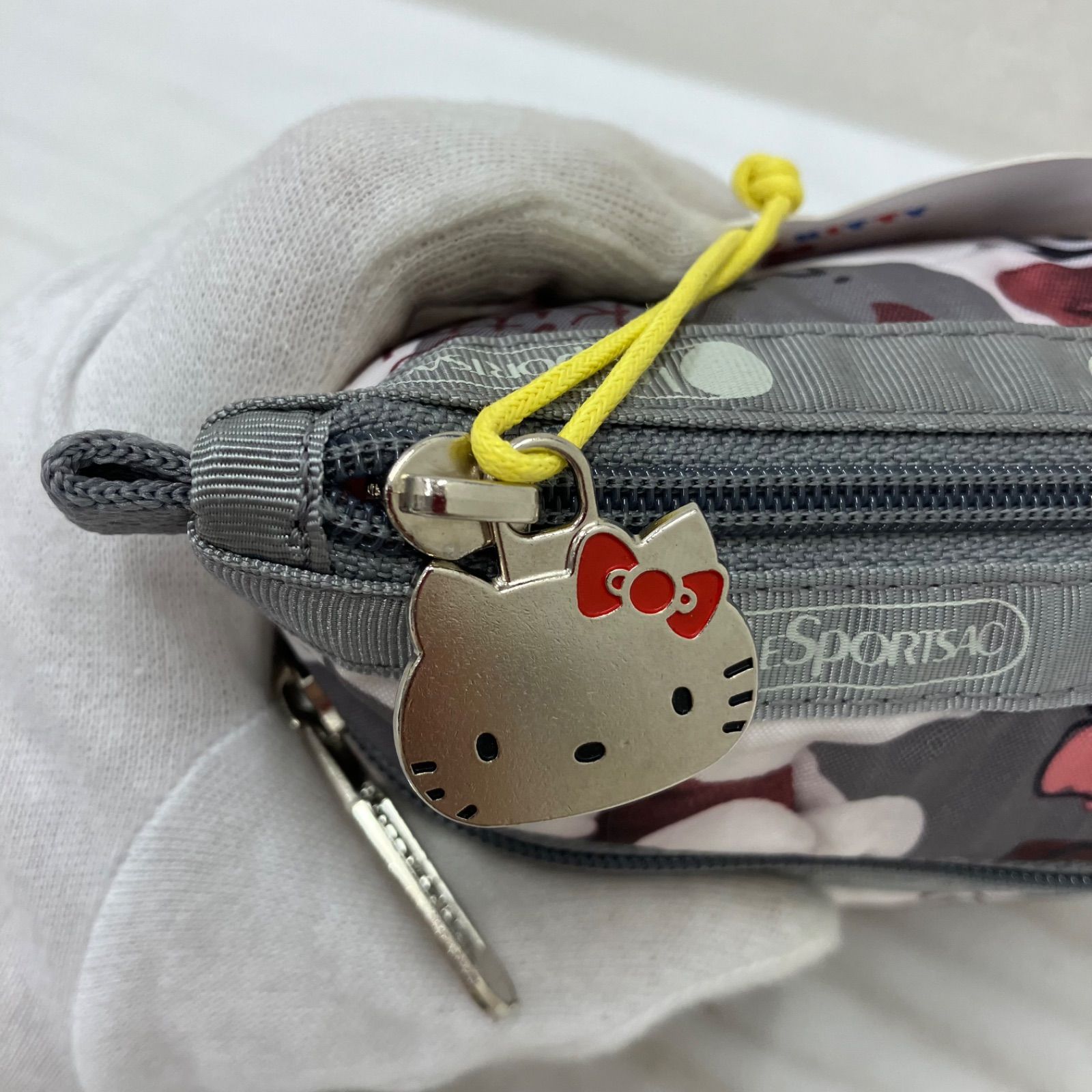 4512 【美品】 LeSportsac レスポートサック タグ付き ハローキティ