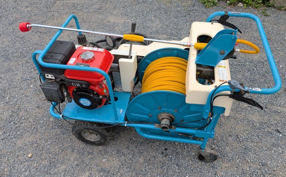 丸山 自走式ガソリンエンジン整列巻き取り動噴MS330CNA 　送料別