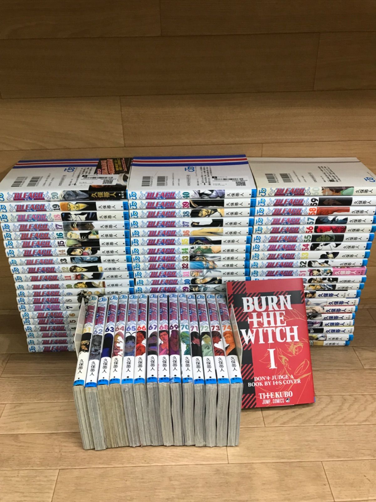 ★【未開封あり】BLEACH ブリーチ 1～74巻＋関連本1冊　コミック全巻セット　久保帯人　《RT17A》