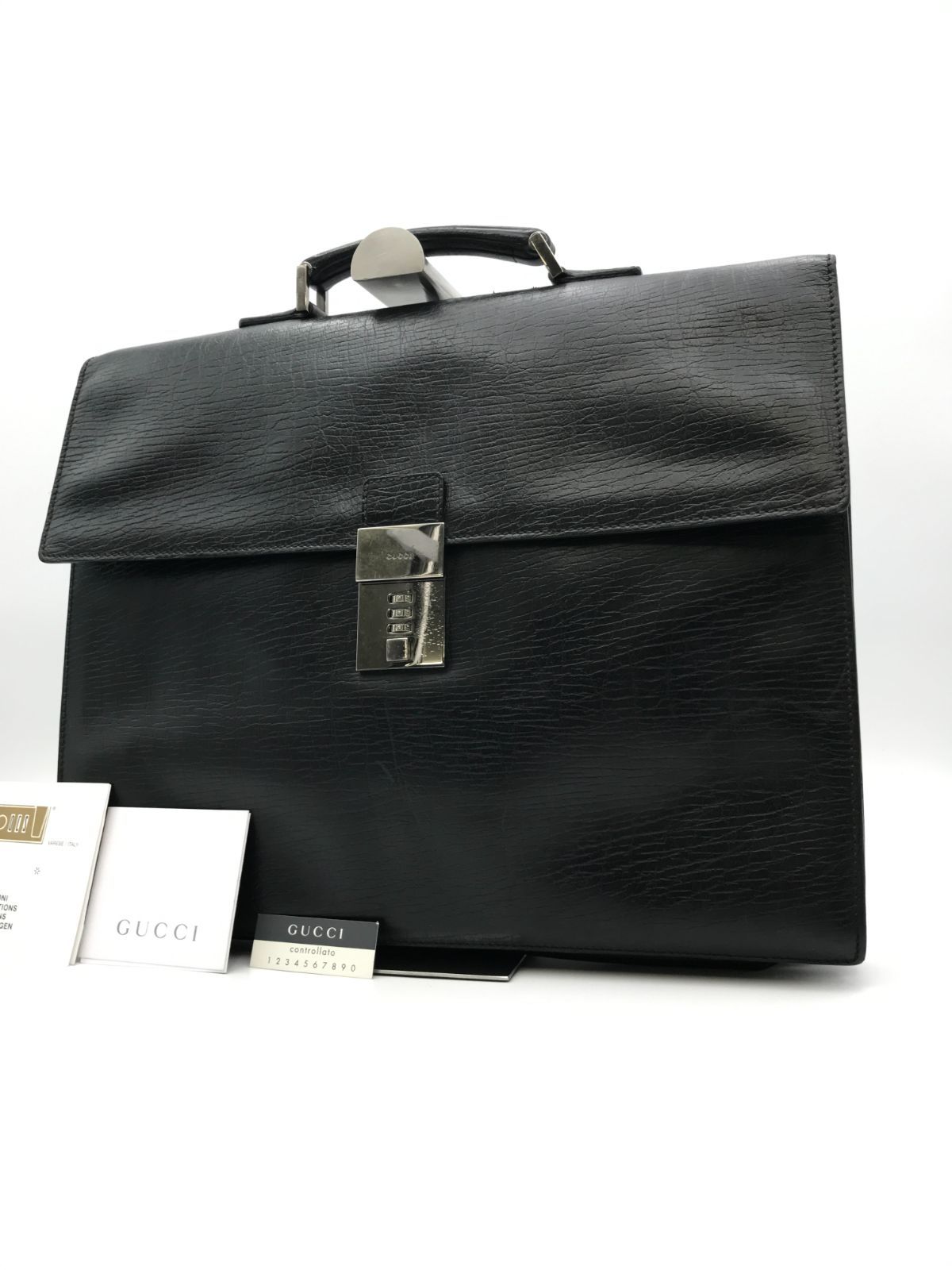 GUCCI　グッチ　ビジネスバッグ　レザー　ブラック　2622