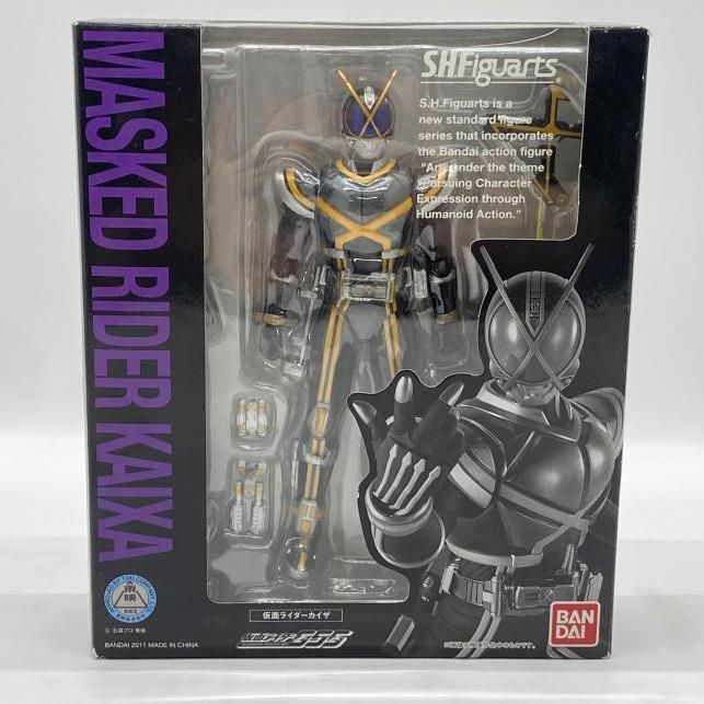 【中古】未開封）S.H.Figuarts 仮面ライダーカイザ[24]
