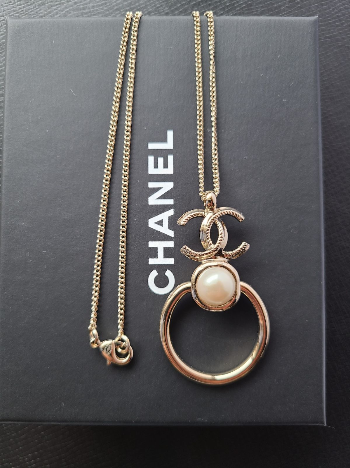 CHANEL【新品未使用品】AB7523 GOLD ＆ パール CC ネックレス