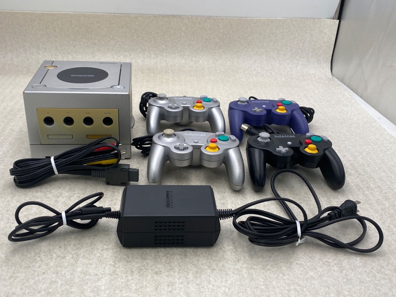ゲームキューブ 本体 動作品 シルバー コントローラー4点 - メルカリ