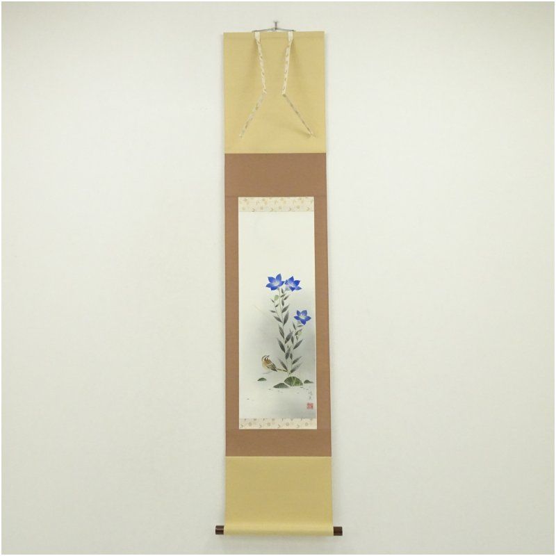 郡賜泉筆　桔梗　肉筆絹本掛軸（共箱） 掛け軸 床の間 書 おしゃれ 絵画 表具 芸術 茶道 年中掛け インテリア 茶掛 掛物 和室