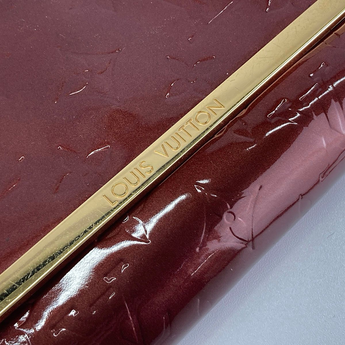 LOUIS VUITTON ルイ・ヴィトン ロスモアPM ウォレット ショルダーバッグ M91547 レディース モノグラムヴェルニ ヴェルニ パープル 中古