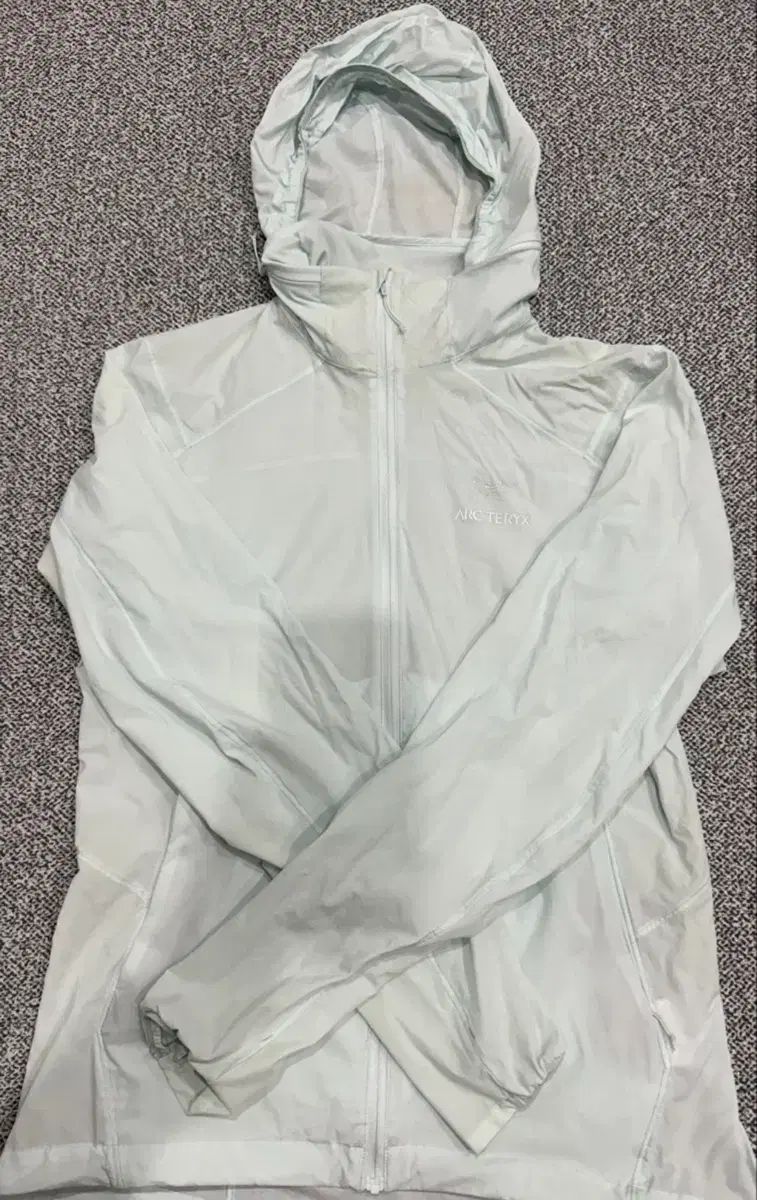 ARC'TERYX アークテリクス ウィンドブレーカー フーディー レディース Mサイズ 30,958円