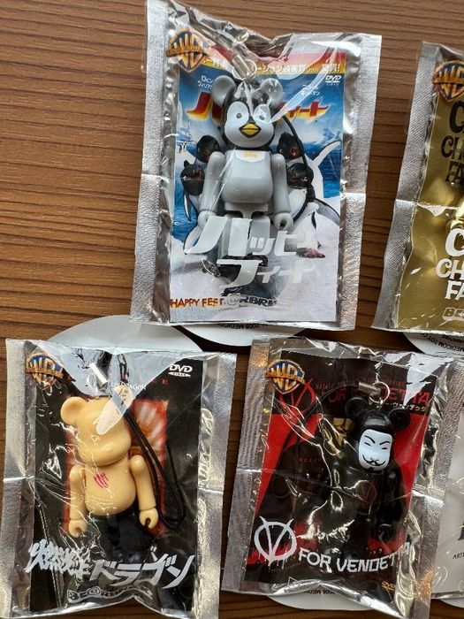 ベアブリック 7体 まとめ売り - メルカリ