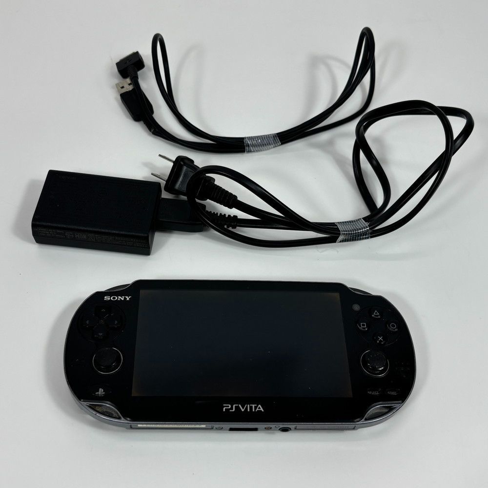 1099◇ゲーム機 PSVita PCH-1100 本体 ブラック メモリーカード4GB付き 