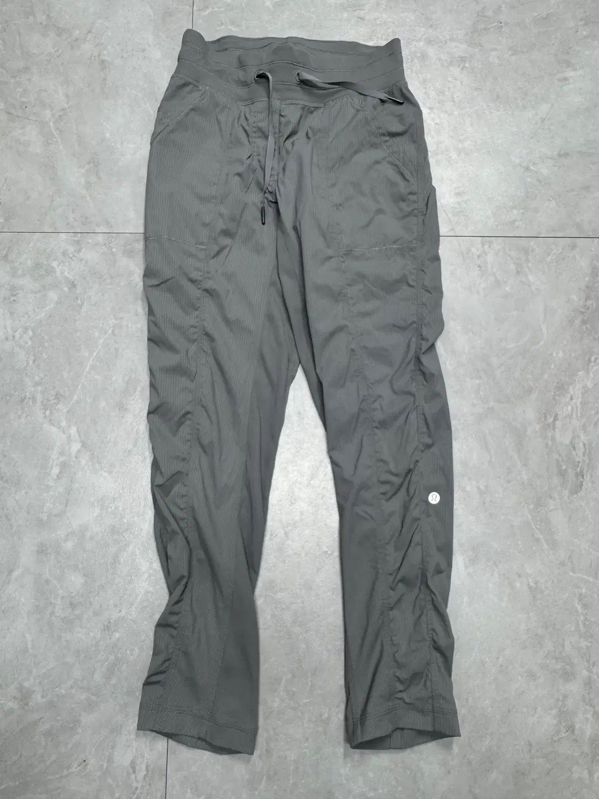 6 (M) ルルレモン lululemon ズボン