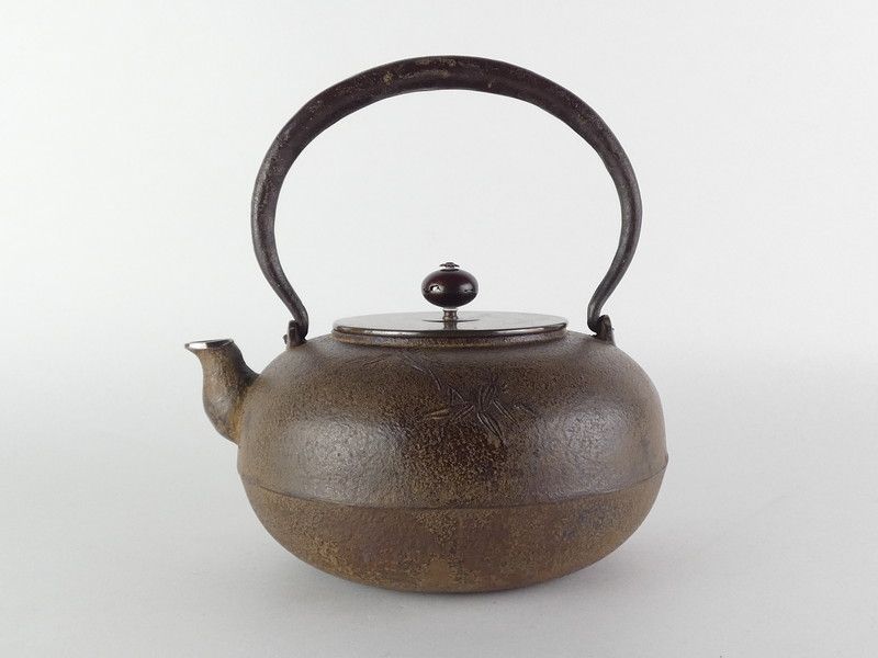 佐藤旺光 銀口「鉄瓶 平丸 竹に雀文」共箱 保証品 茶道具 /R(tk1