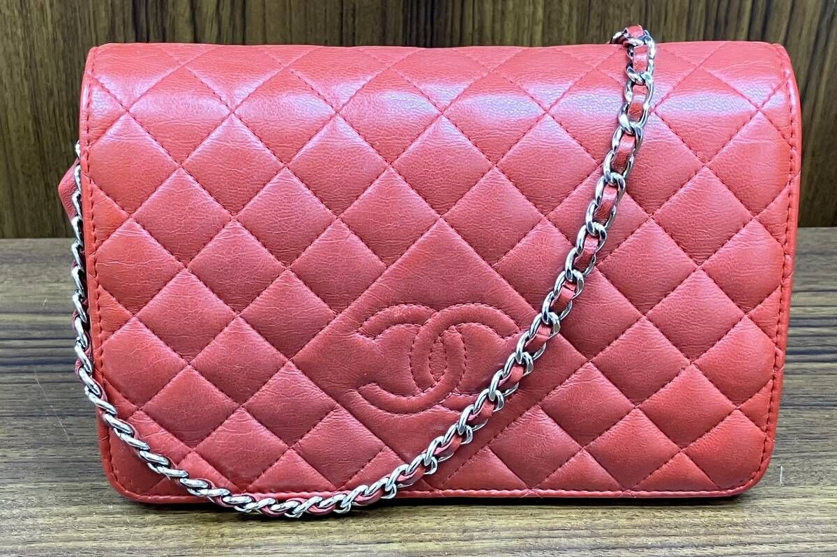 CHANEL シャネル マトラッセ チェーンショルダー ラムスキン レッド バッグ