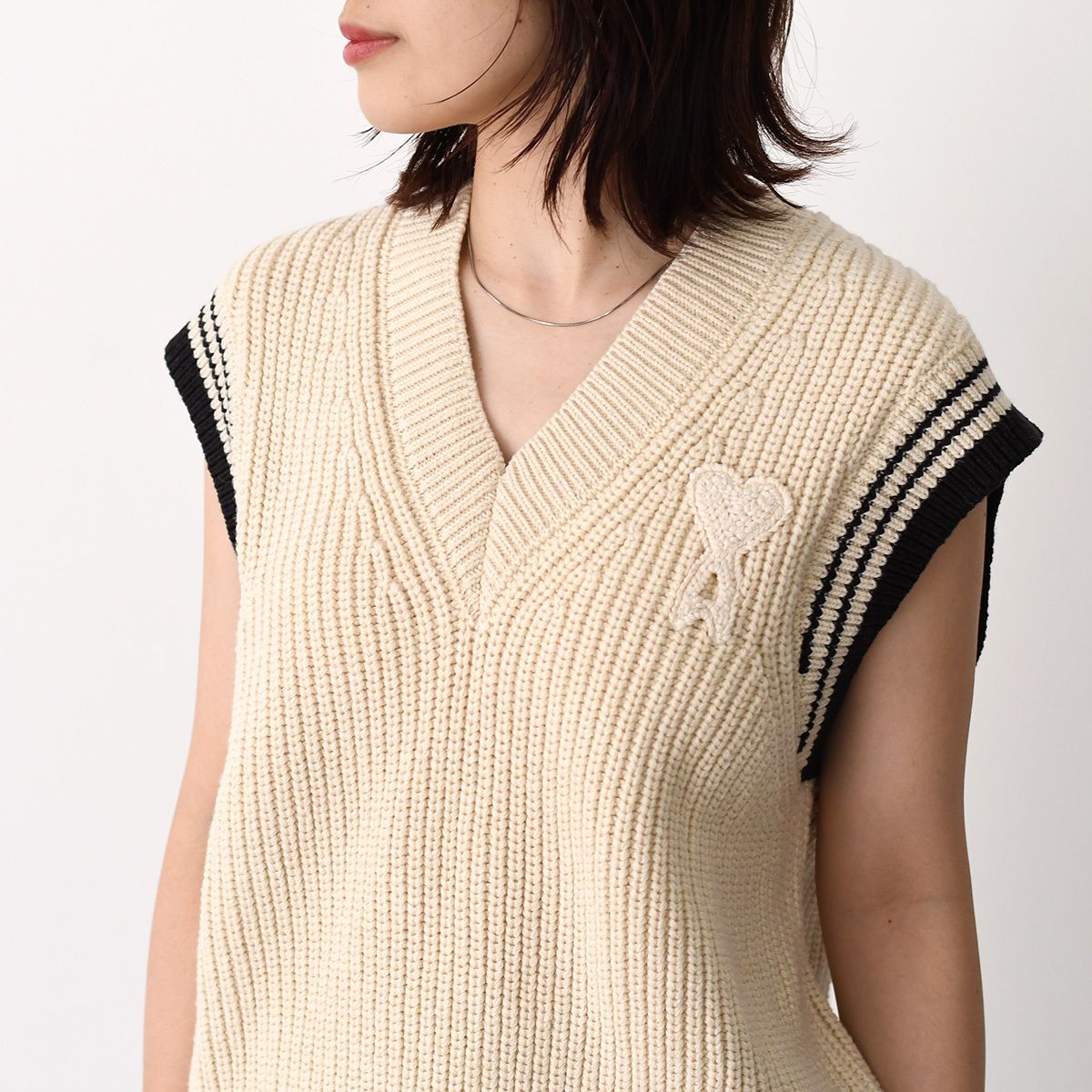 AMI PARIS アミパリス ニットベスト トップス Ami De Coeur ウールリブ