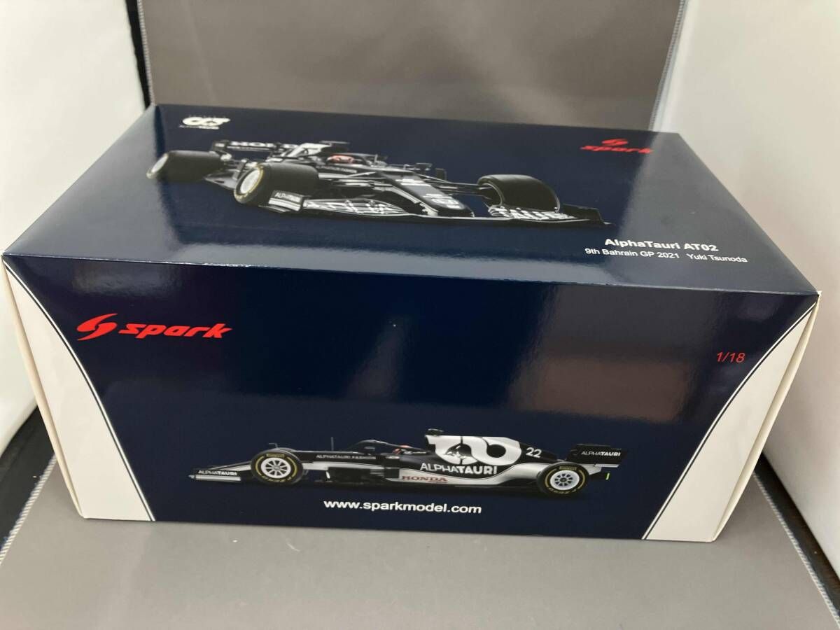 【破損部分修復跡有り】1/18 Spark model AlphaTauri AT02 No.22 Scuderia AlphaTauri 9th Bahrain GP 2021 Yuki Tsunoda
