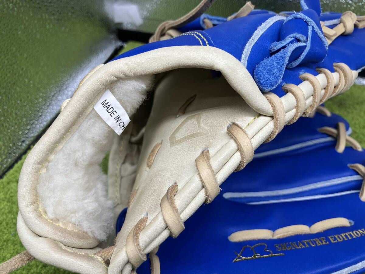 一般硬式 BAUER OUTAGE グローブ 横浜Denaベイスターズ トレバー