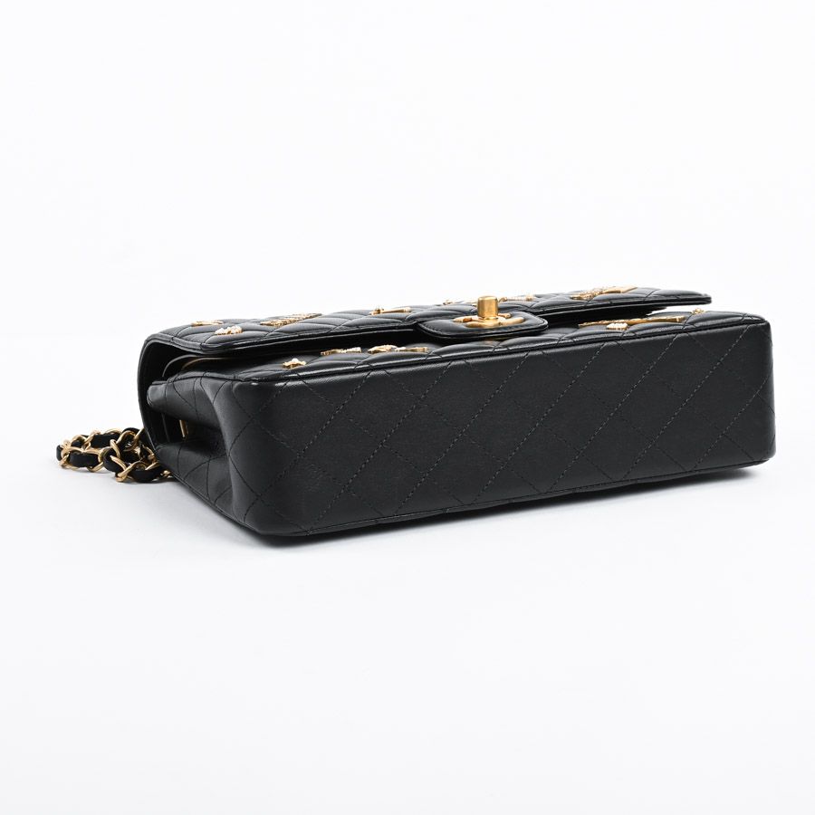 CHANEL シャネル ショルダーバッグ 11.12クラシックハンドバッグ A01112