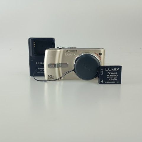 Panasonic LUMIX DMC-TZ1 Silver コンパクトデジタルカメラ コンデジ 6,424円