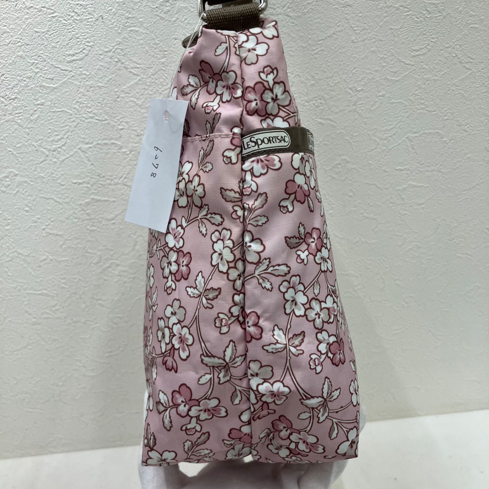 6278 LeSportsac レスポートサック ショルダーバッグ 斜めがけ 紐調節