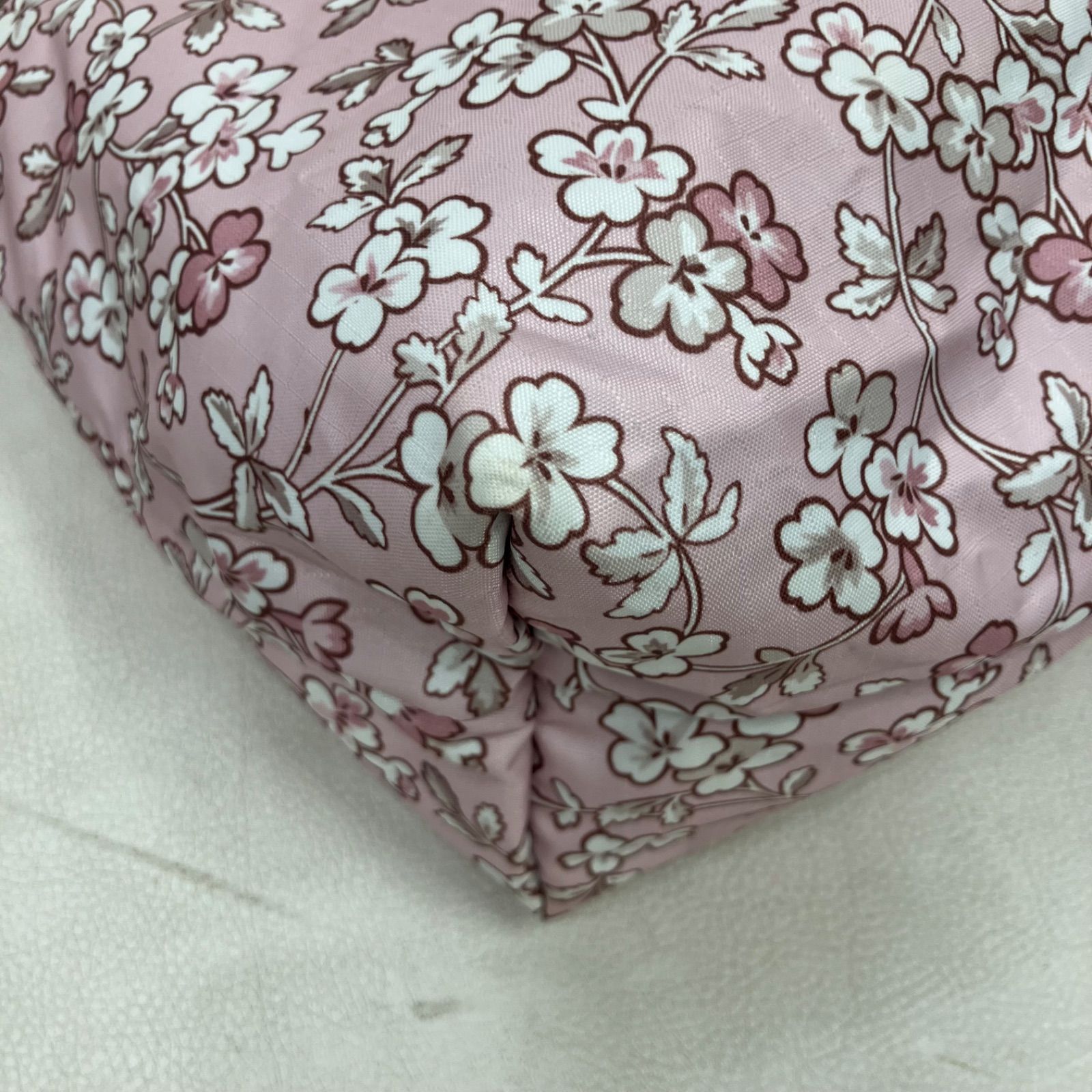 6278 LeSportsac レスポートサック ショルダーバッグ 斜めがけ 紐調節