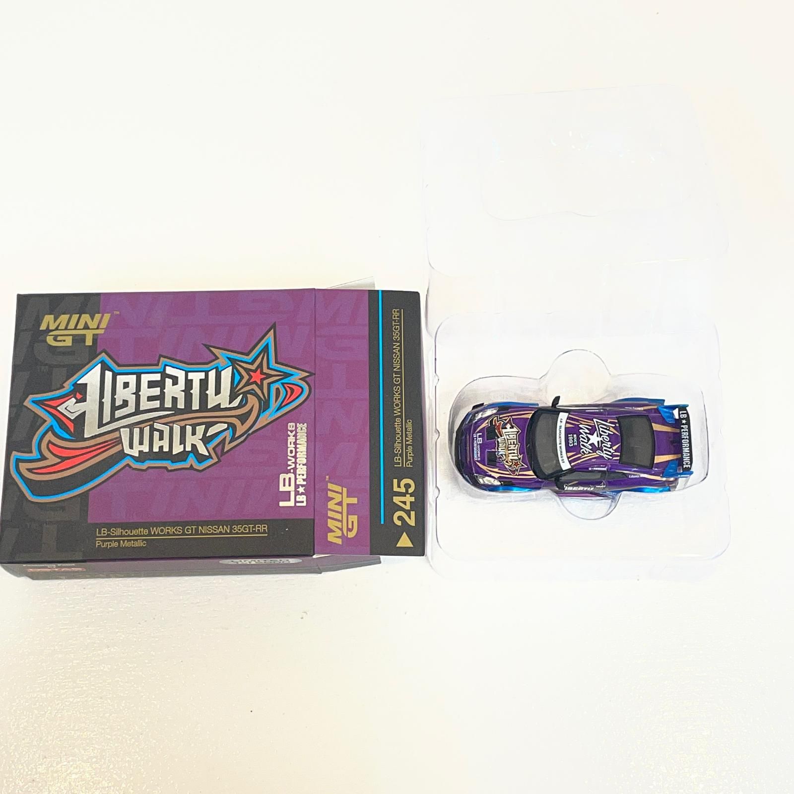 【尾張小牧店】 中古 MINI GT 1/64 LB-Silhouette WORKS GT Nissan 35GT-RR バージョン 1 `Purple Metallic` (左ハンドル) 【728】