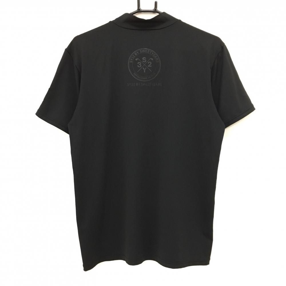 【超美品】SY32 半袖ハイネックシャツ 黒 ロゴプリント スクエアワッペン メンズ M ゴルフウェア SY32 BY SWEET YEARS 超美品】SY32 半袖ハイネックシャツ 黒 ロゴプリント スクエアワッペン