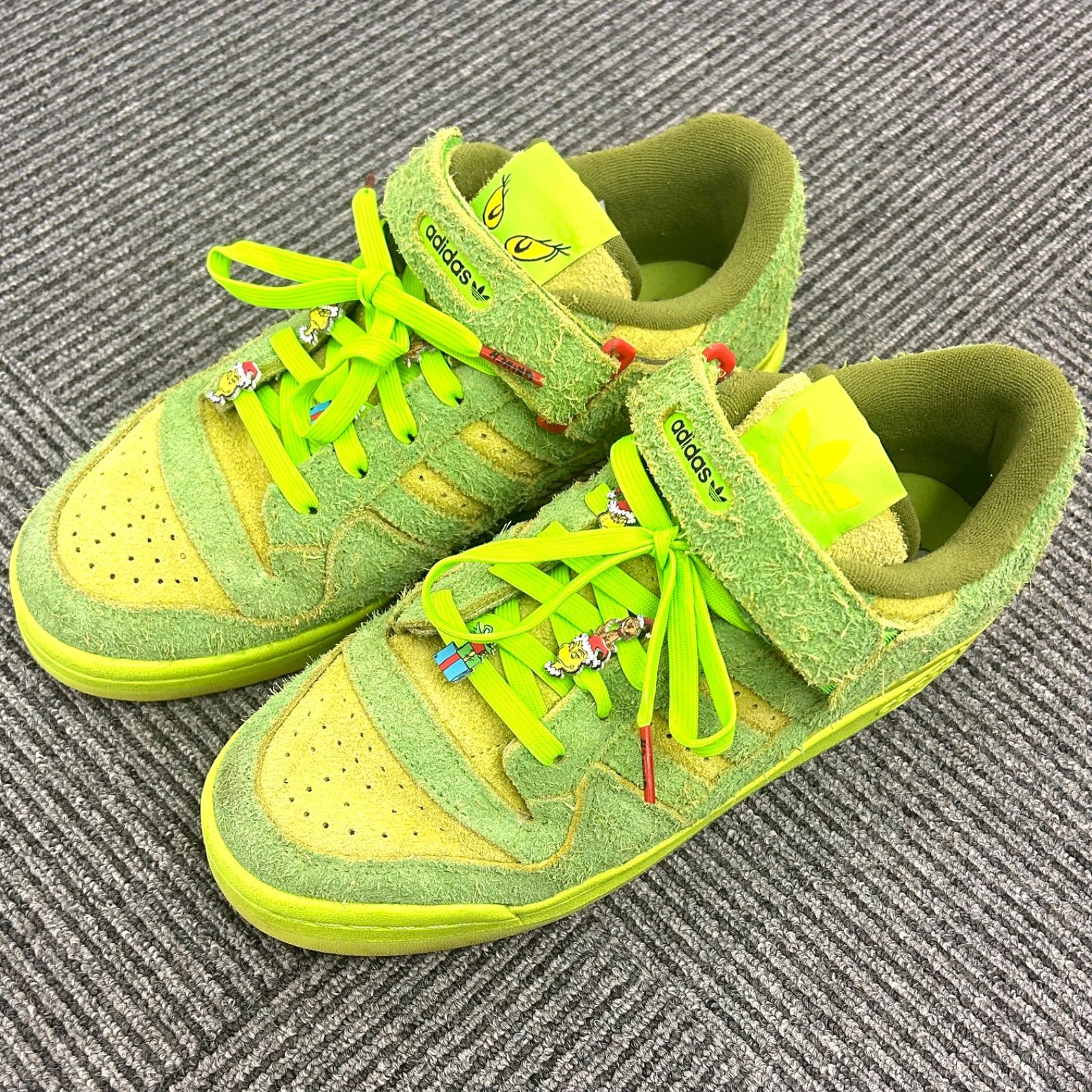 adidas THE GRINCH×FORUM LOW 