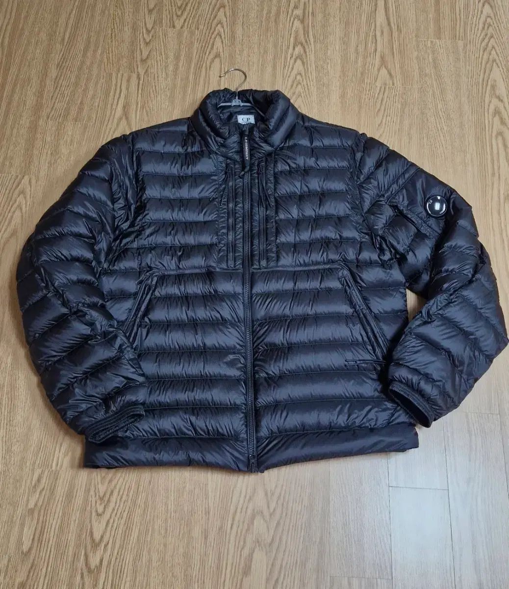 C.P. COMPANY シーピーカンパニー ディディシェル 軽量 ダウン ブラック L