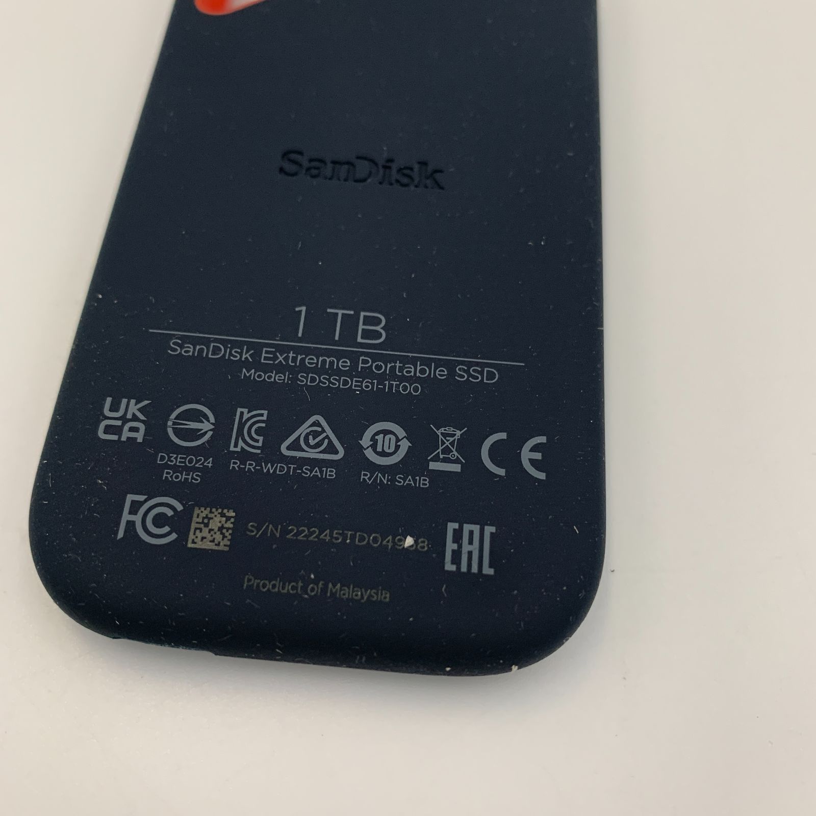 SanDisk サンディスク エクストリーム ポータブルSSD V2 1TB SDSSDE61