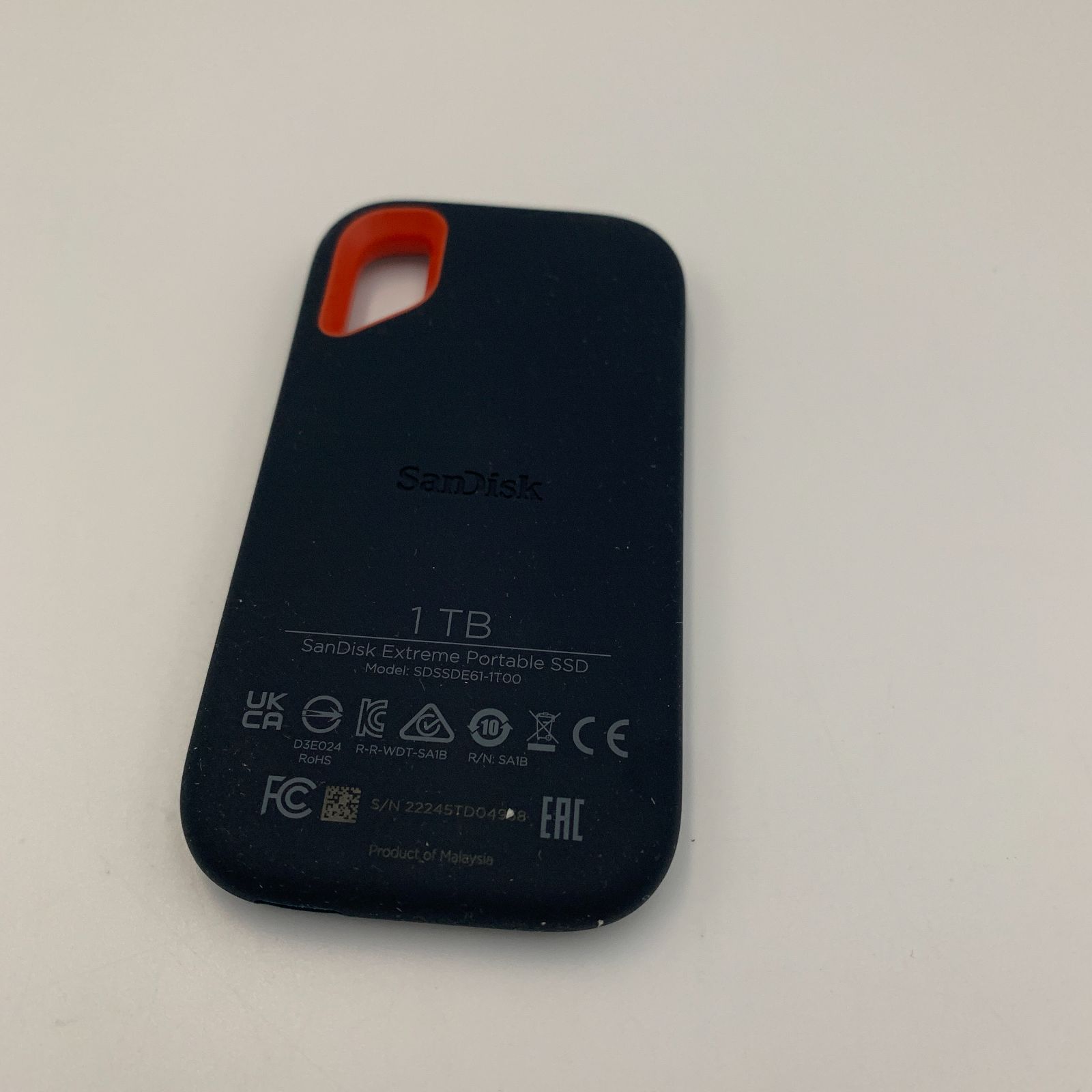 SanDisk サンディスク エクストリーム ポータブルSSD V2 1TB SDSSDE61