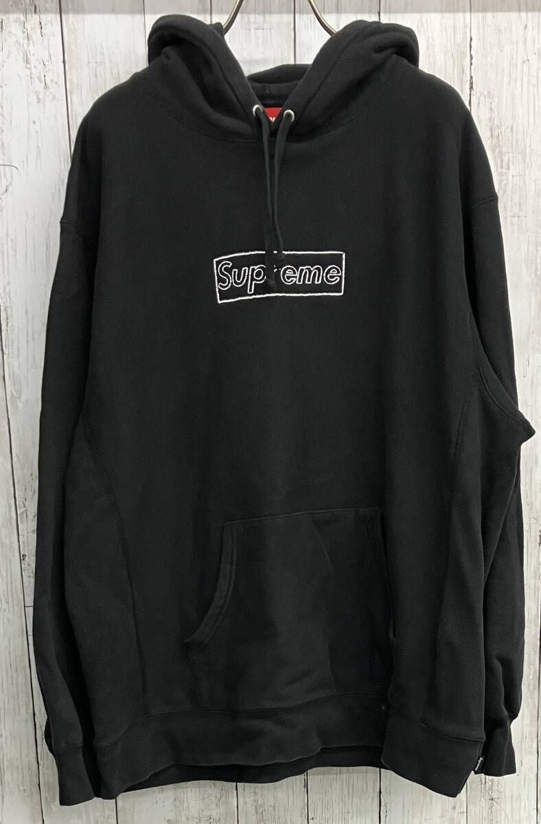 Supreme KAWS Chalk Logo Hooded Sweatshirt シュプリーム プルオーバーフーディ ブラック パーカー size L