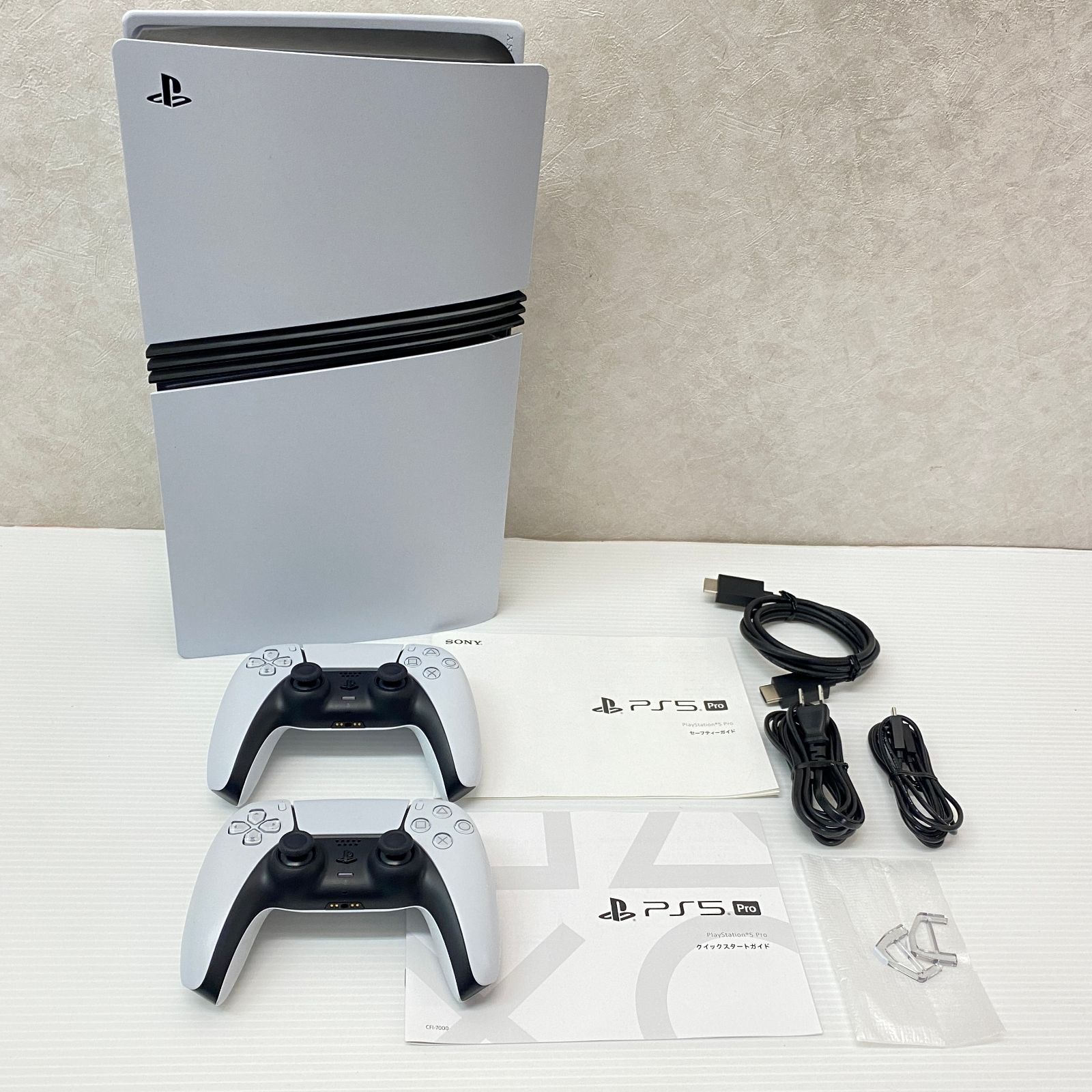 △ｹ PS5 Pro 本体 PlayStation 5 Pro CFI-7000 2TB ※箱なし 