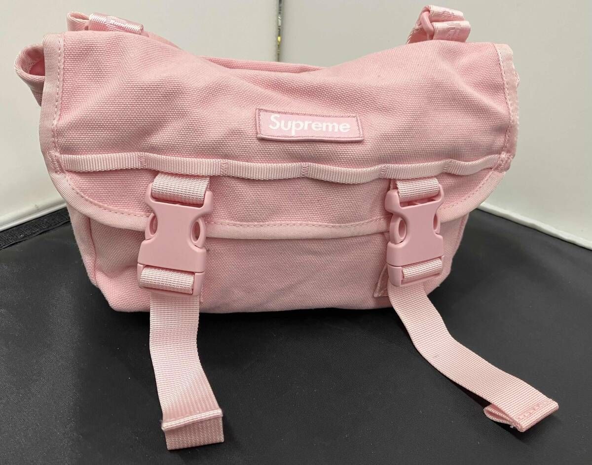 ピンク Supreame／25SS／Messenger Bag／シュプリーム　メンズ　メッセンジャーバッグ