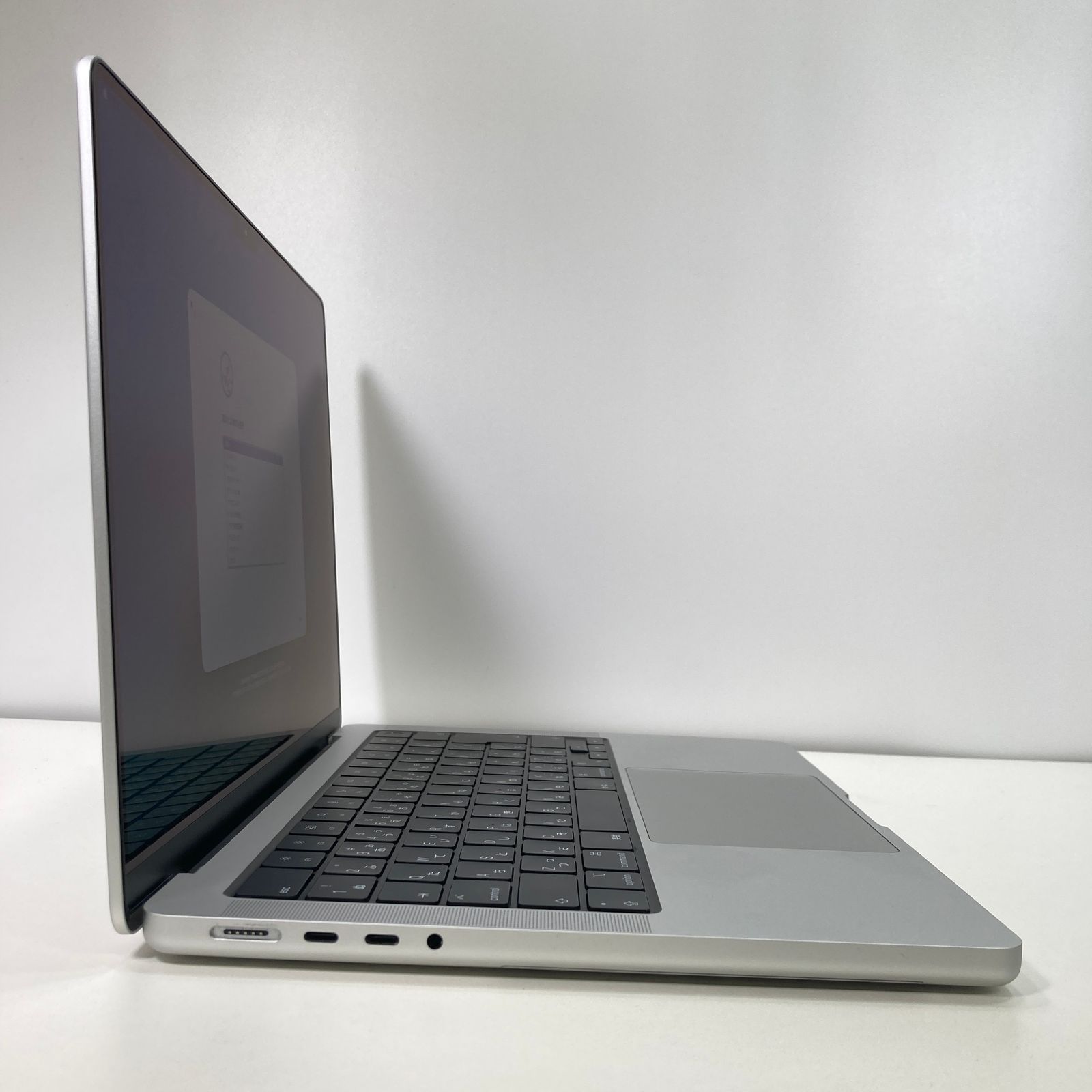 7日間保証】MacBook Pro 14 M2 32GB/SSD512GB 中古 - メルカリ