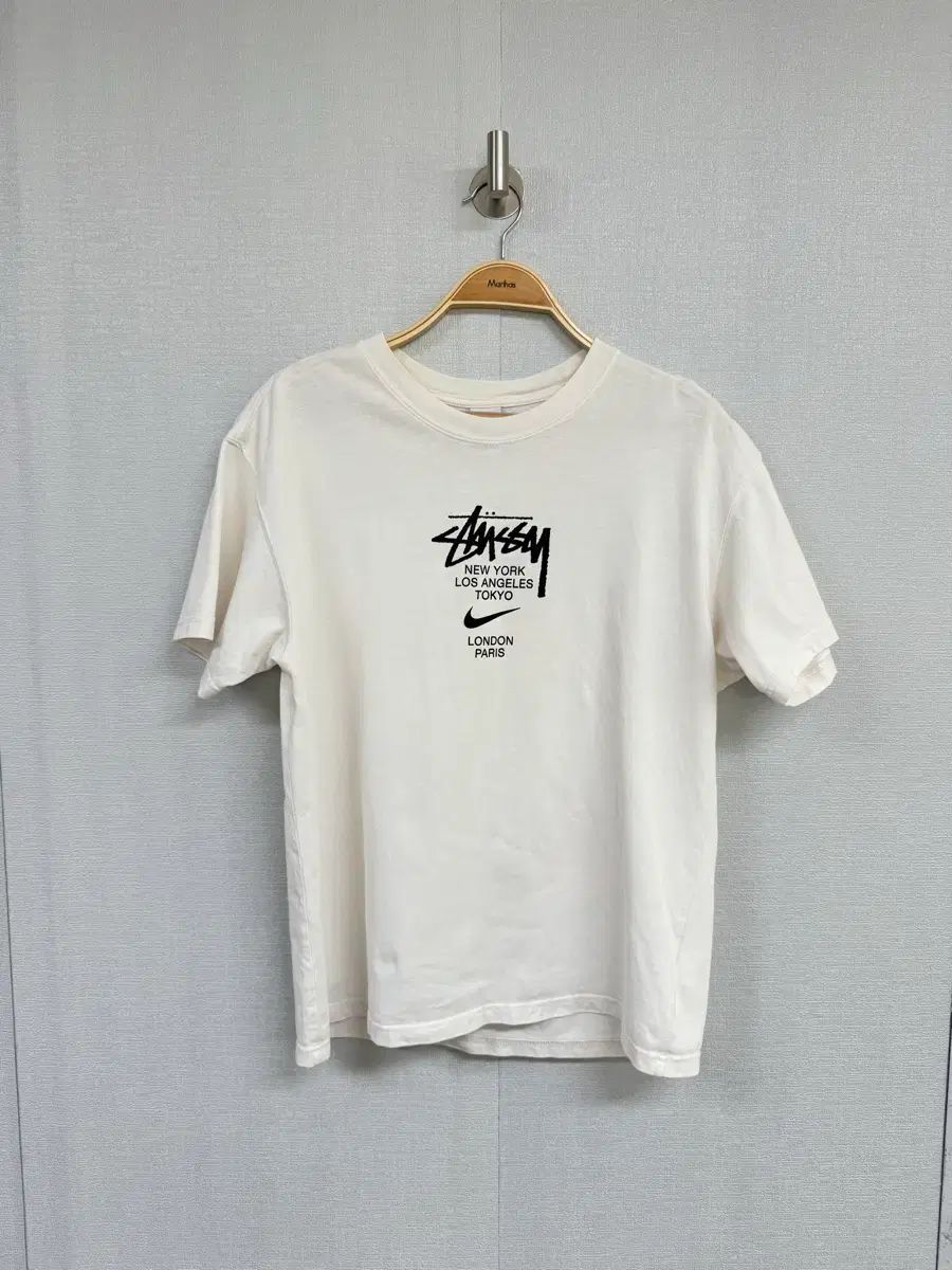 ナイキ×ステューシー ワールドツアー 半袖 Tシャツ
