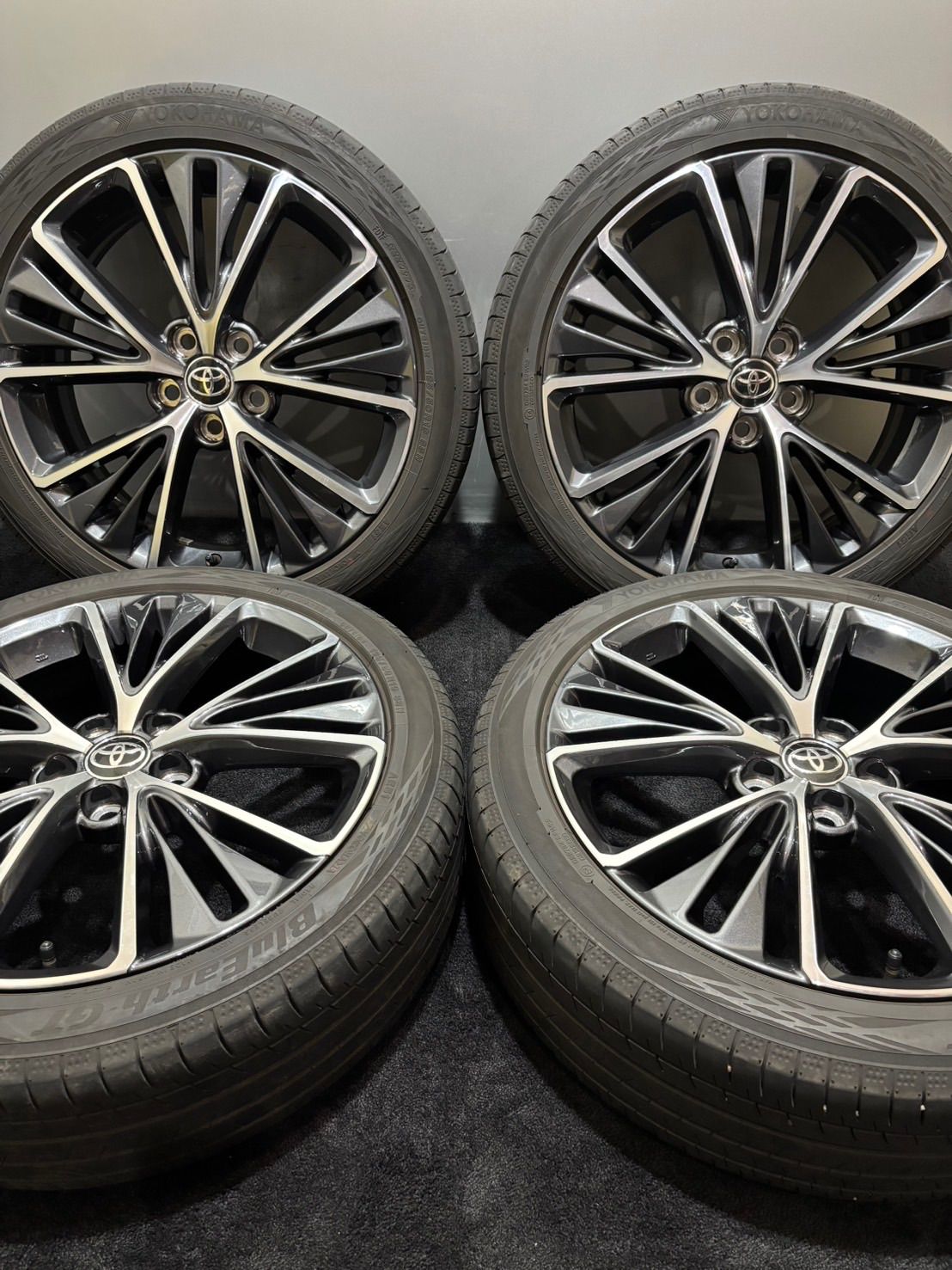 ★195/50R19 YOKOHAMA/BluEarth-GT AE51 23年製 トヨタ 60系 プリウス 純正 19インチ 6.5J +40 114.3 5H 夏タイヤ 4本 (1-M794)