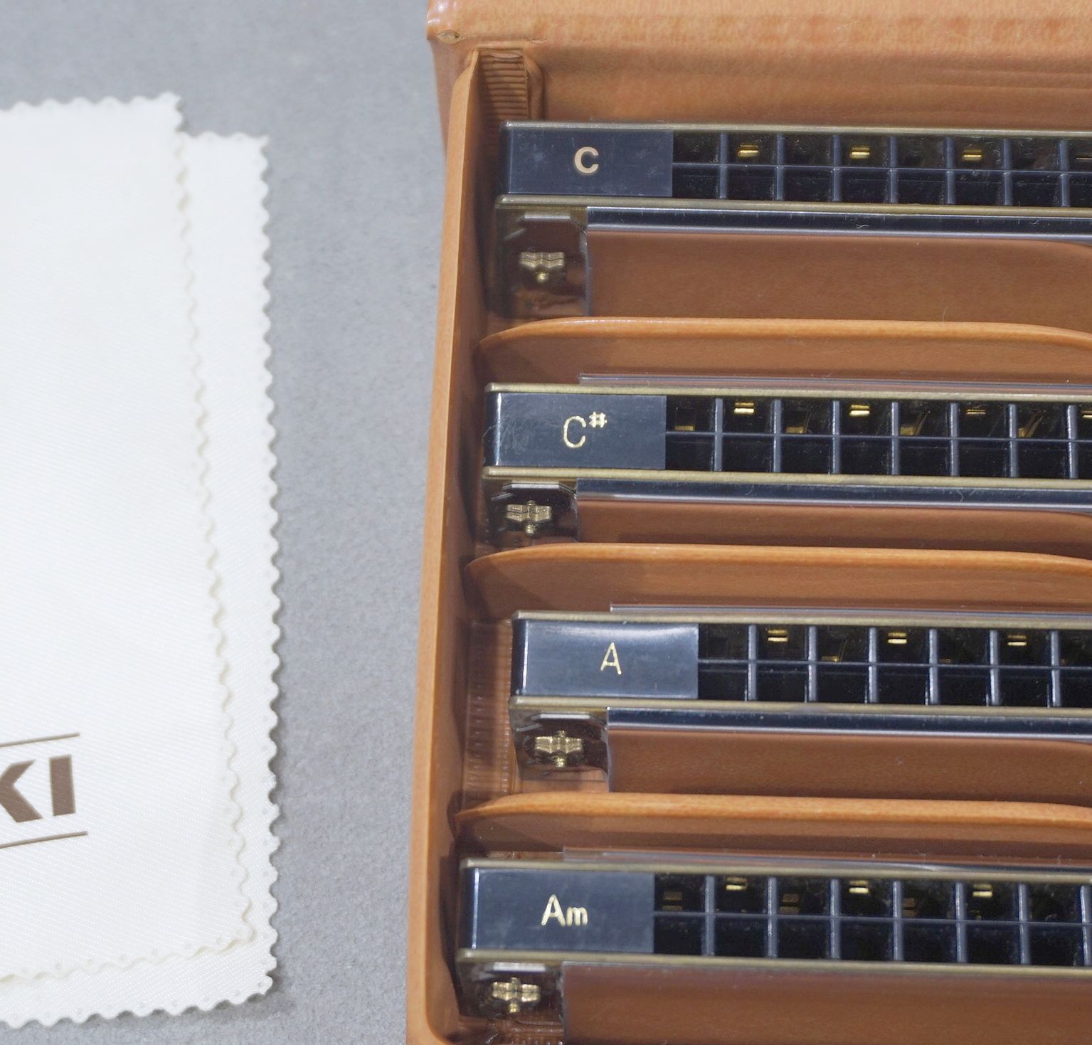 SUZUKI HARMONICA 4本セット ケース付き 【公式】ショッピングサイト