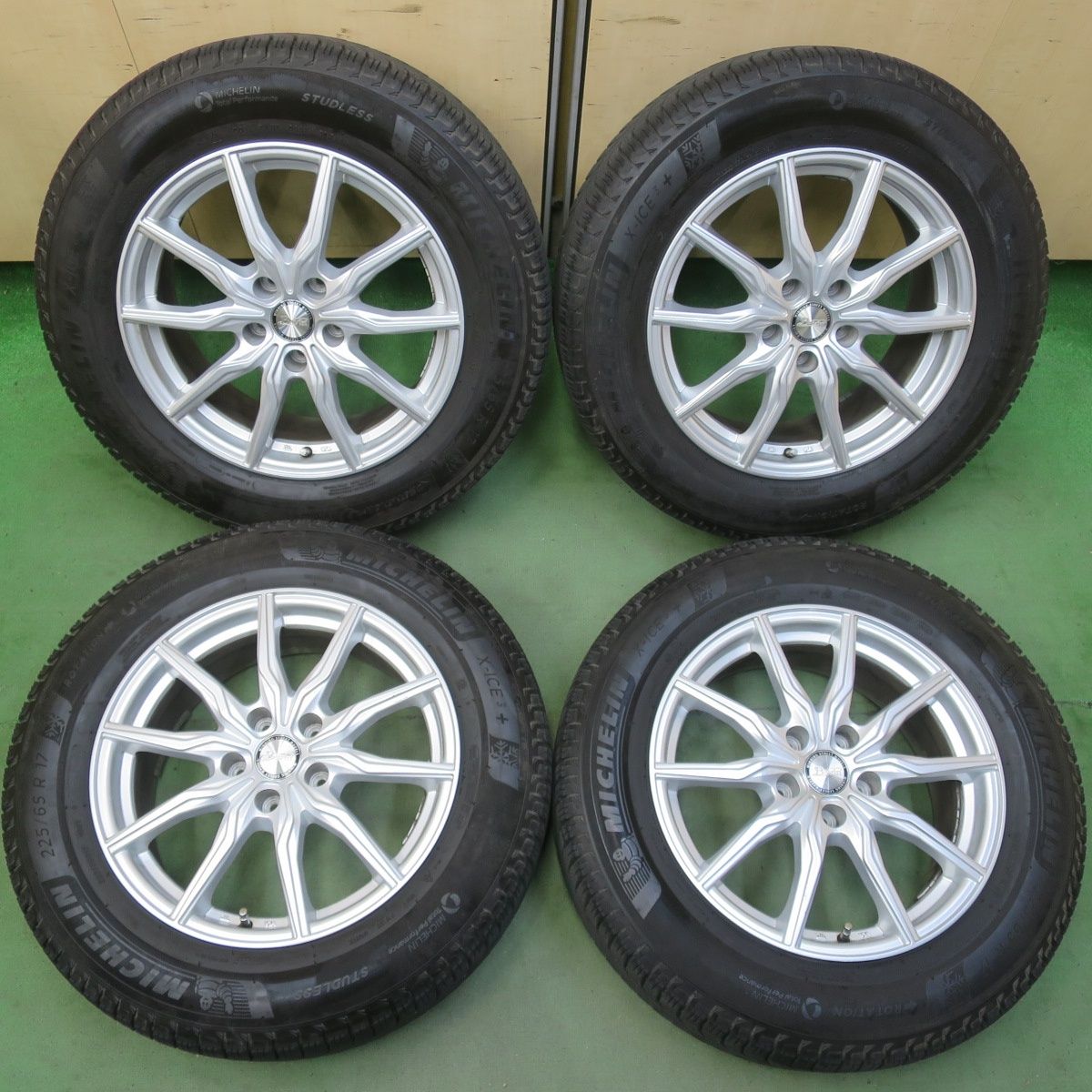 バリ溝！8.5分◎スタッドレス 225/65R17 ミシュラン X-ICE3+ B-win 
