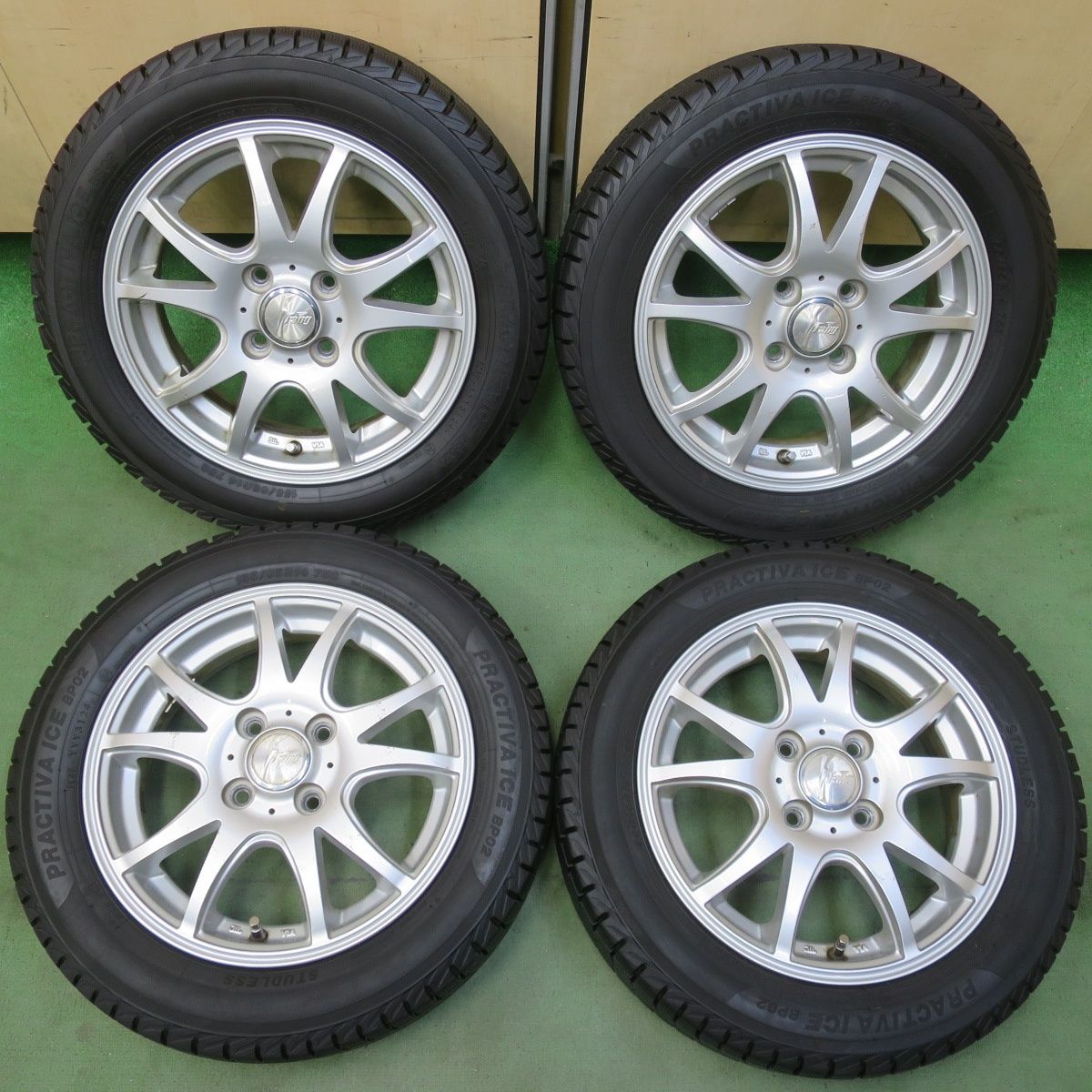 バリ溝！24年！9.5分◎スタッドレス 155/65R14 プラクティバ アイス 